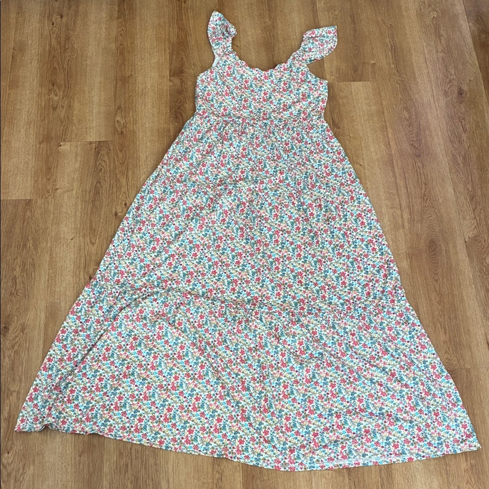 Monteau White Floral‎ Flutter sleeve Dress